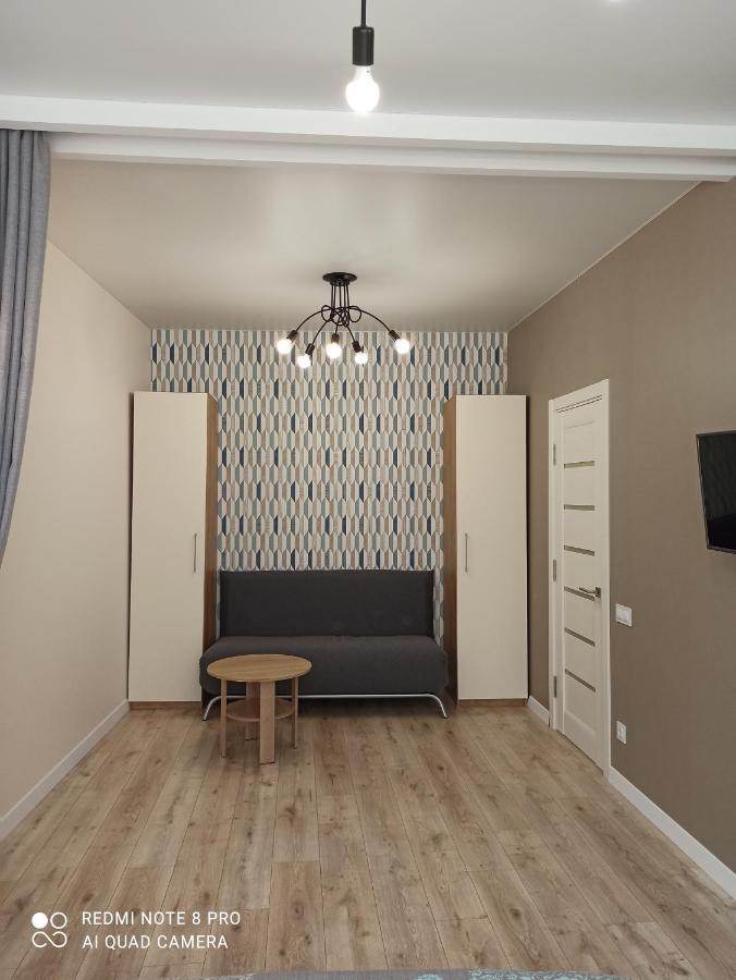 Самостоятельная Квартира Lägenhet Odessa Exteriör bild